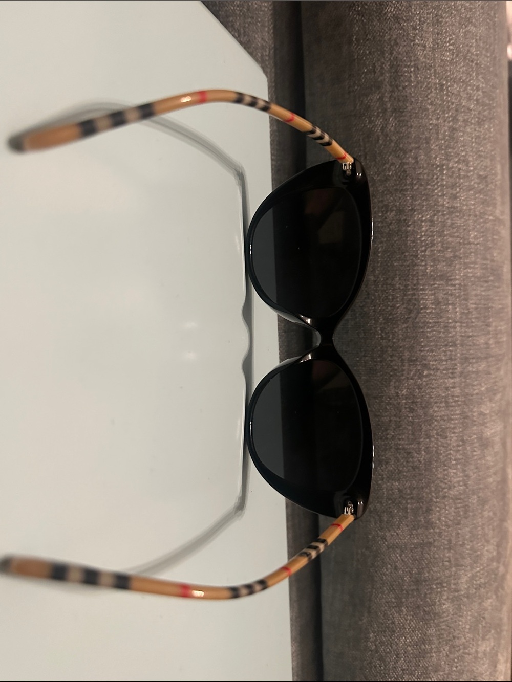 Burberry Black Sunglasses with Signature Check Temples - Picture 3 of 8